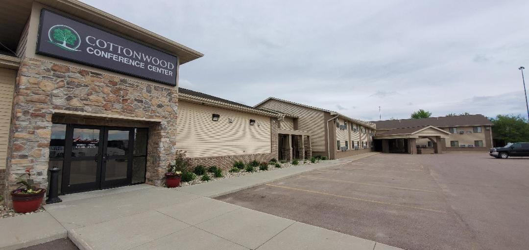 South Sioux City Cottonwood Inn And Conference Center מראה חיצוני תמונה